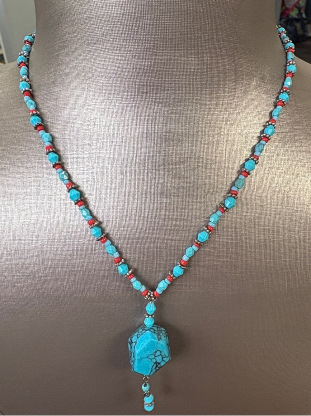 Turquoise Bead Pendant Necklace - Blue and Red Accent